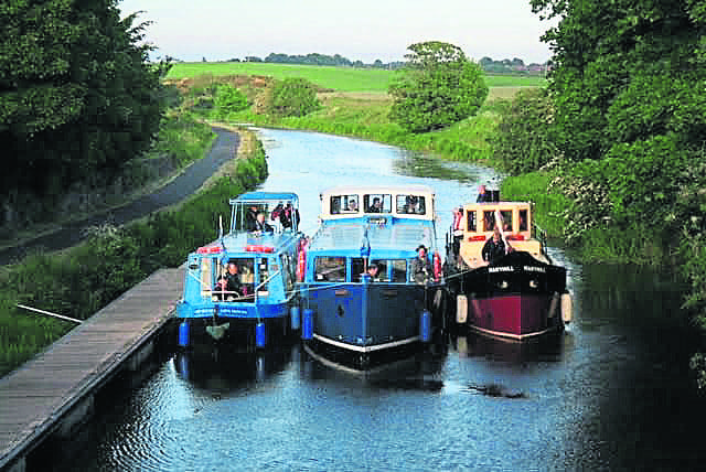 Volunteer crew members wanted on the Forth & Clyde Canal
